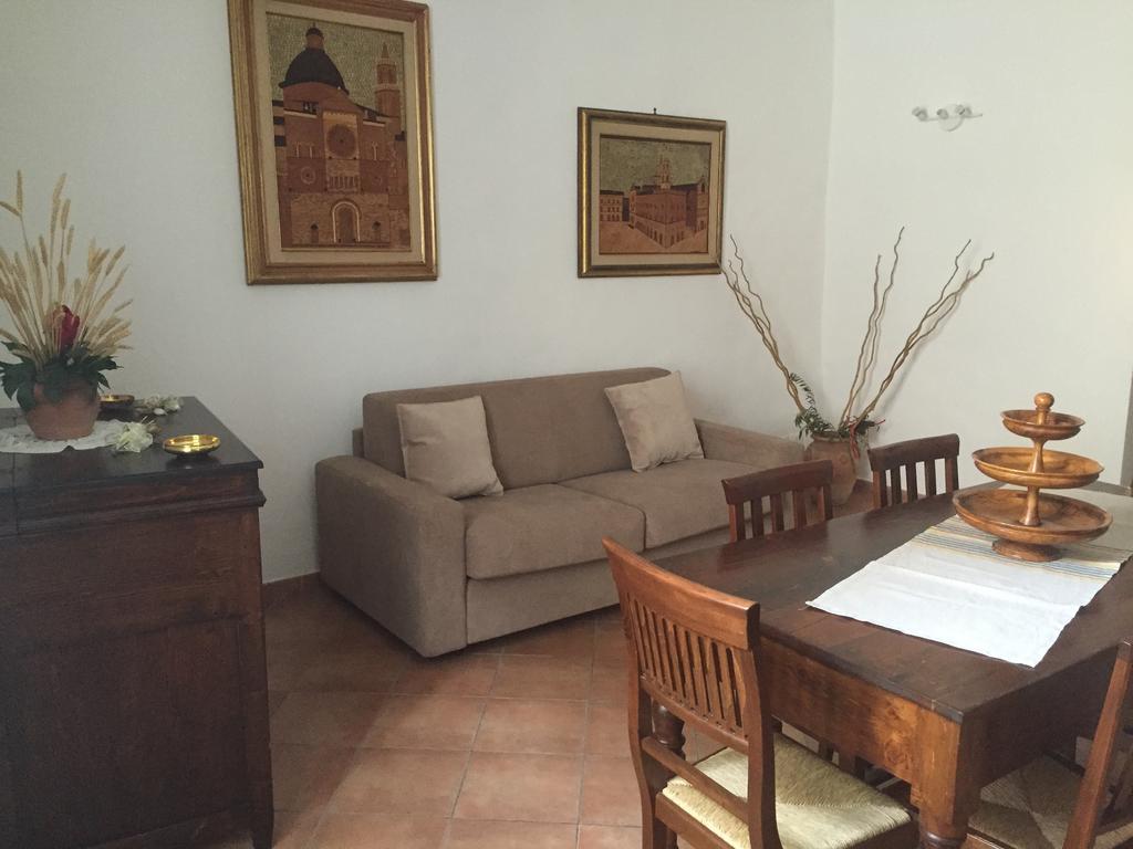 Casa Di Emanuela Appartement Spello Kamer foto